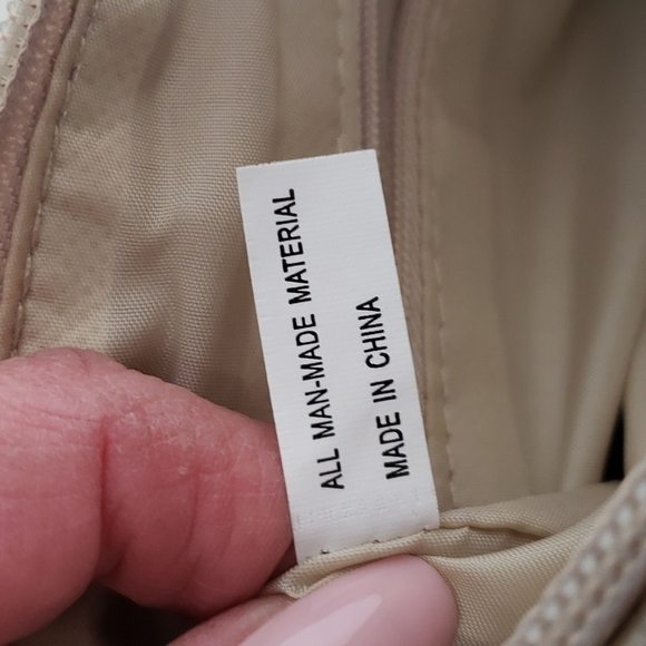 Kim Rogers Gold Metallic Crossbody Adjustable Strap Bag NWOT Faux Leather - Picture 13 of 14